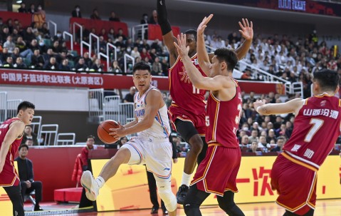 开云官方官网 - Ming回归赛场，比分优势明显首场状态亮眼，日本队观众沸腾！