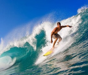 开云真人 -德布劳内回归赛场，势不可挡首场状态亮眼，IG观众沸腾！